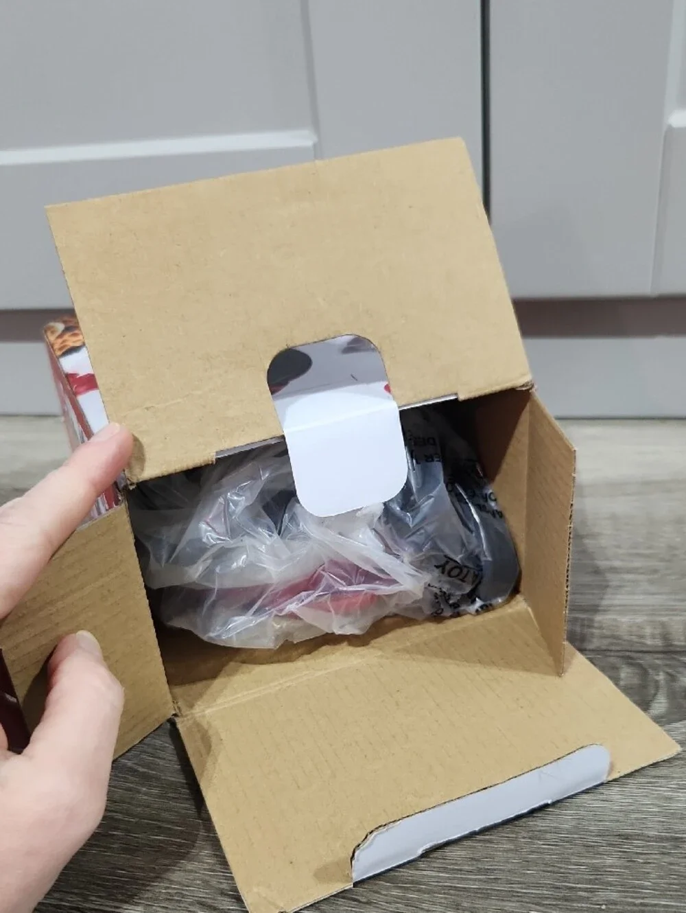 NWT DASH Heart Mini Waffle Maker - Red